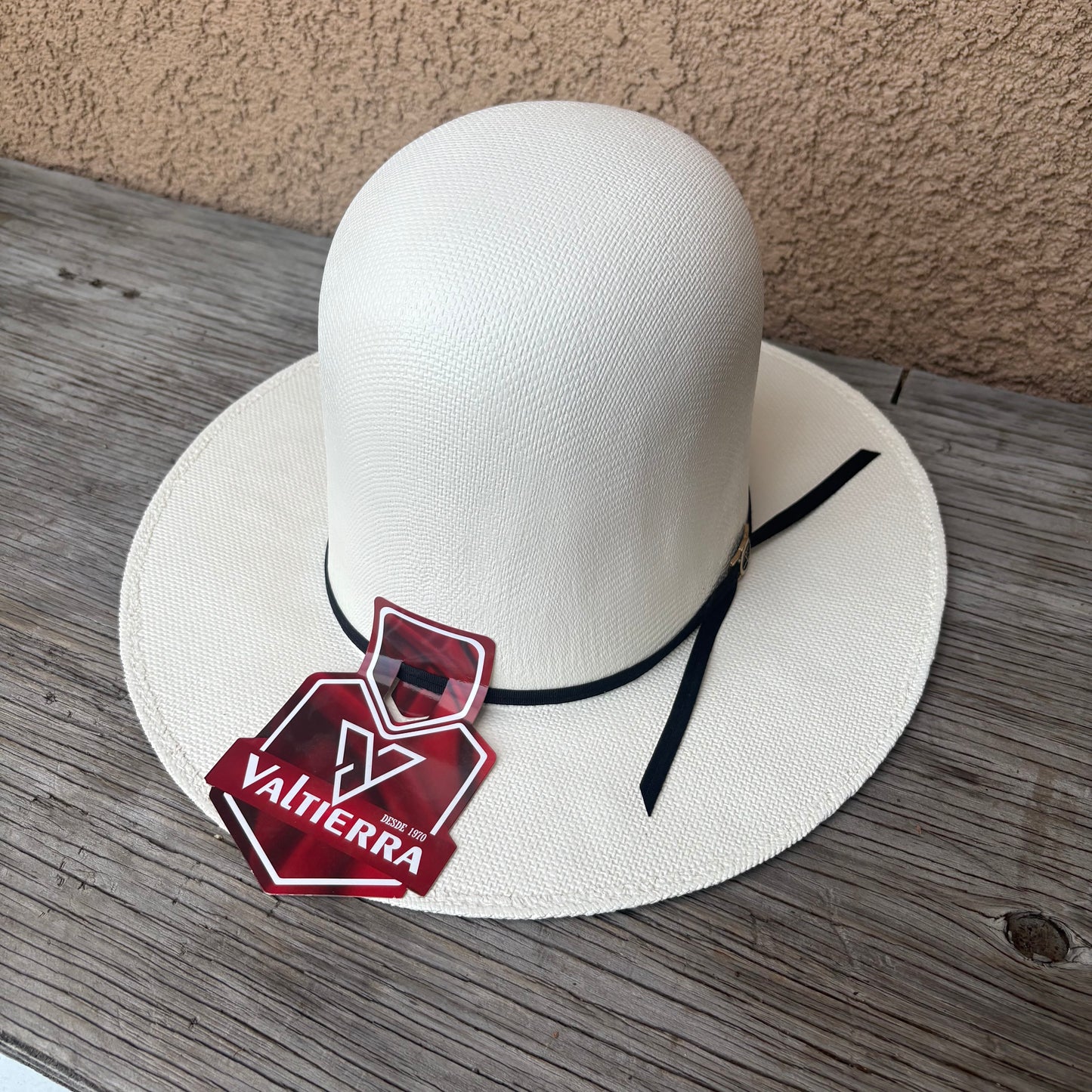 Valtierra “ Blanco “ 7” Crown 3.5” Brim